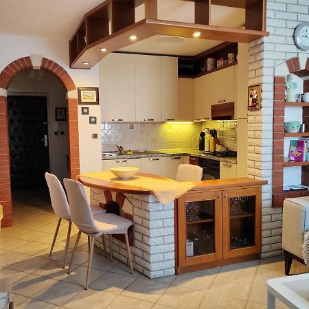 App Mirjana Lägenhet Novigrad Istria Exteriör bild